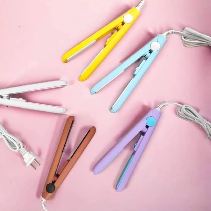 Mini Hair Straightener – Portable & Stylish