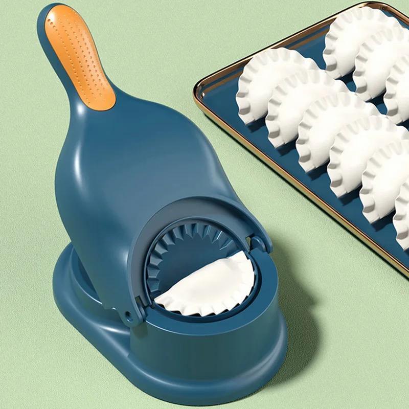 Here’s a complete product description for your 2-in-1 Dumpling Maker Dumpling Mold 🥟
