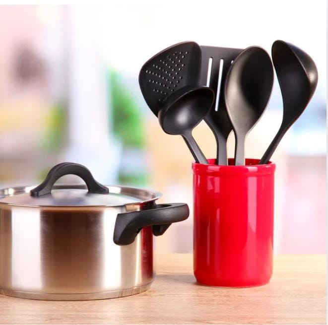 HOMW & KITCHEN